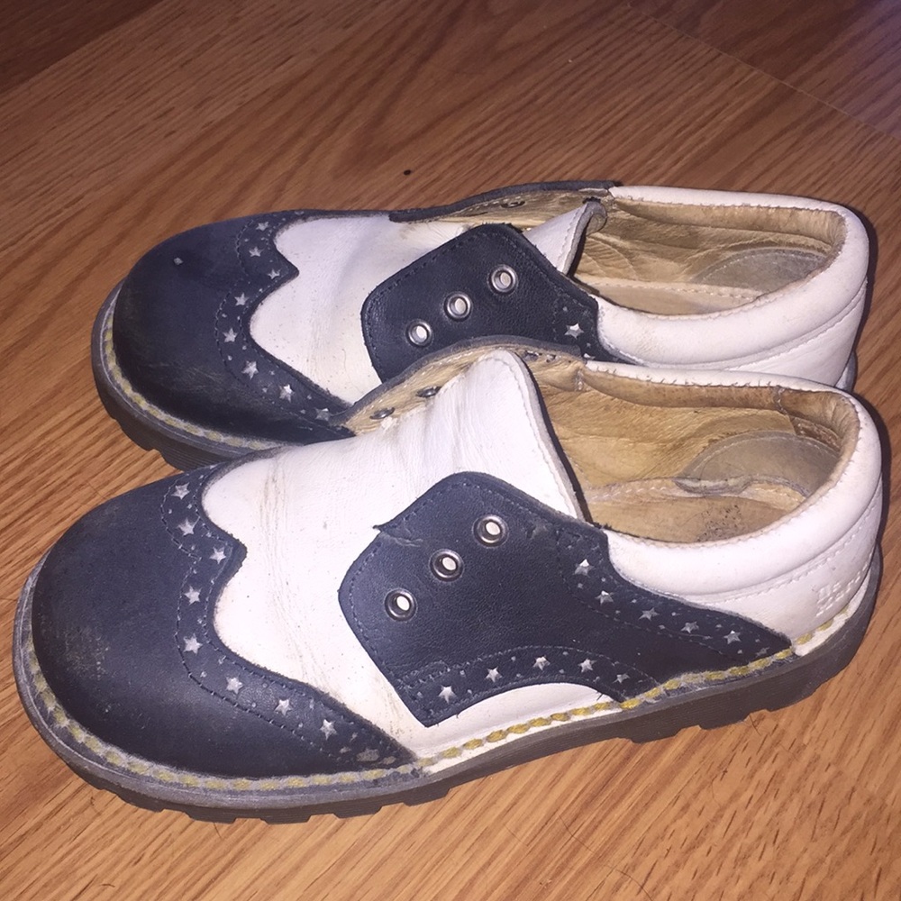 Dr martens brogue leather shoes US 11/ UK 10